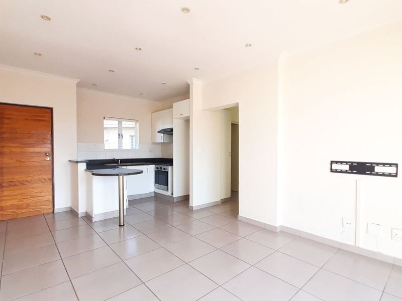 Apartment For Sale in Sheffield Manor - Photo 3