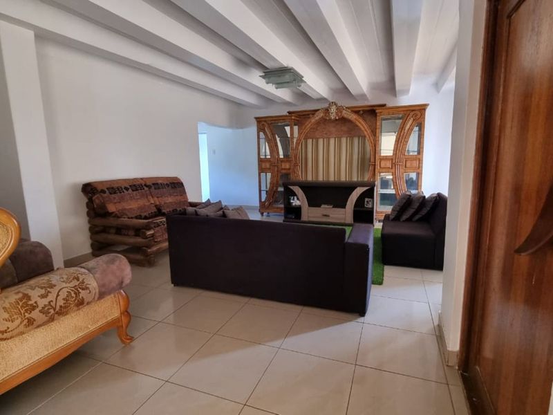 House For Sale in Leopards Bush - Photo 8