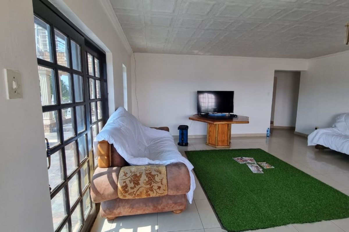 House For Sale in Leopards Bush - Photo 4