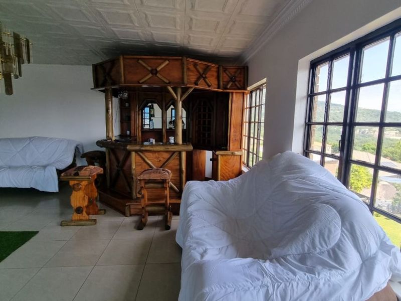 House For Sale in Leopards Bush - Photo 5