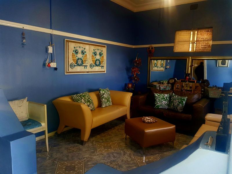 House For Sale in De Beers - Photo 3