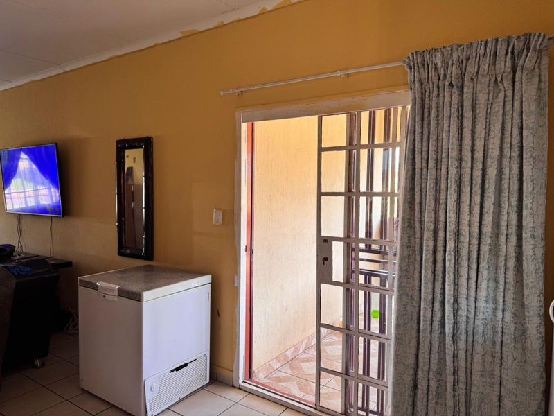 House For Sale in Burgersfort Central - Photo 7