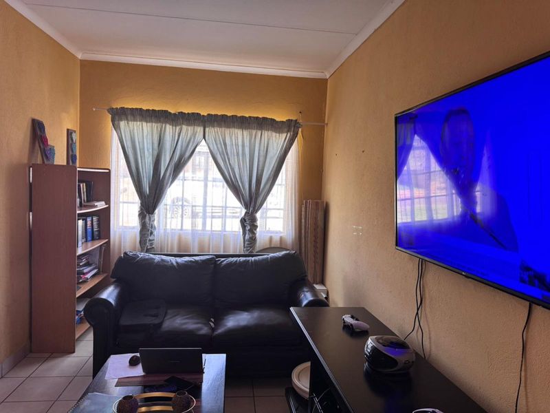 House For Sale in Burgersfort Central - Photo 8