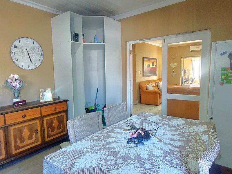 House For Sale in Pine Acres - Photo 3