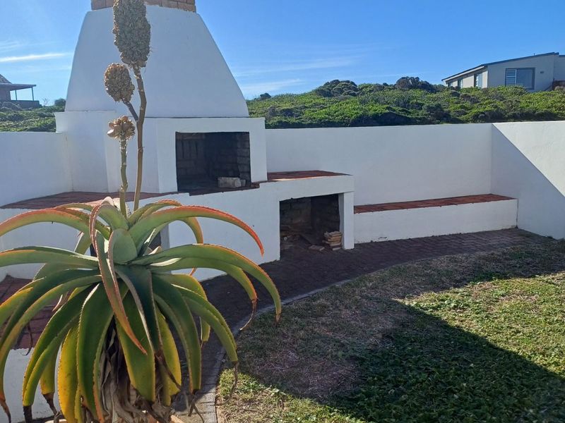 House For Sale in Cape St Francis Central - Photo 9