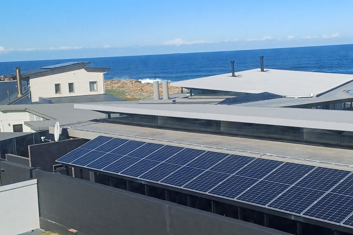 House For Sale in Cape St Francis Central - Photo 3