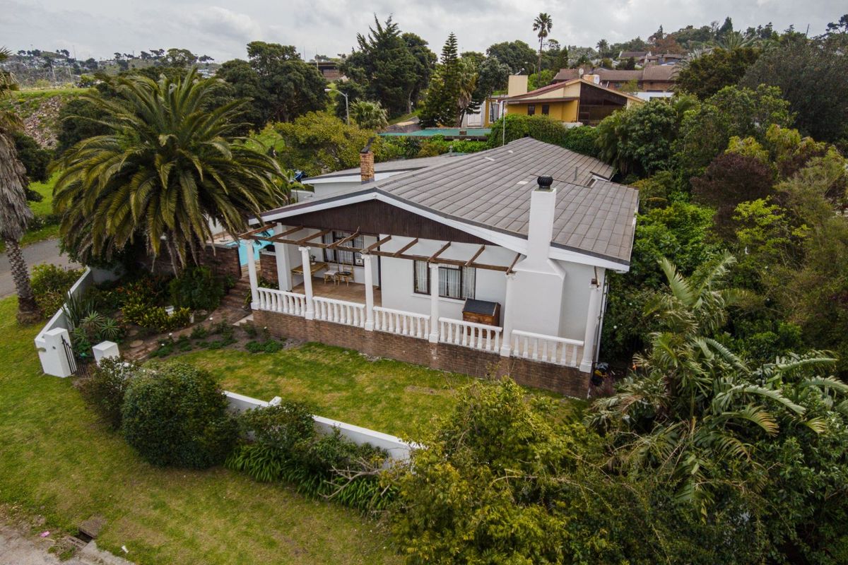 House For Sale in Grabouw Central - Photo 3