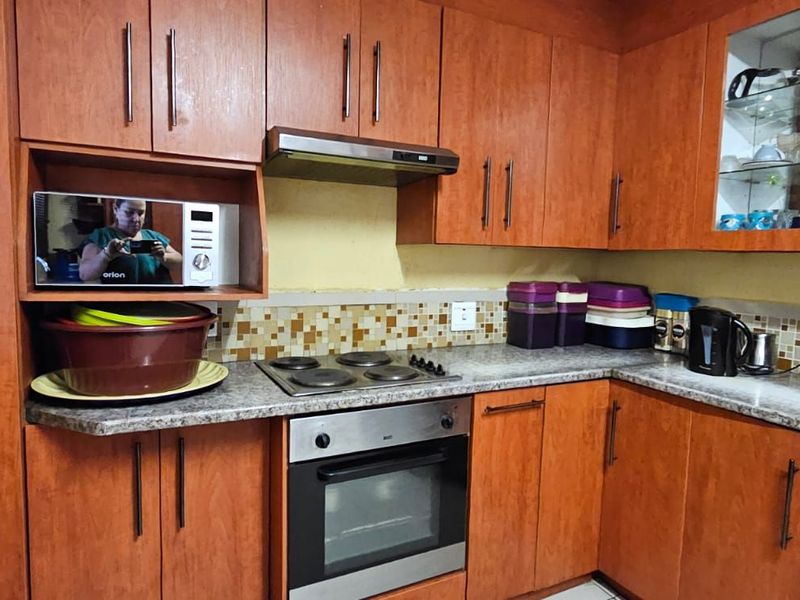 House For Sale in Roodepan - Photo 10