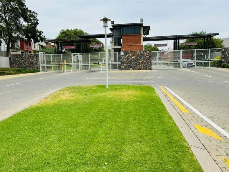 Apartment For Sale in Midridge Park - Photo 2