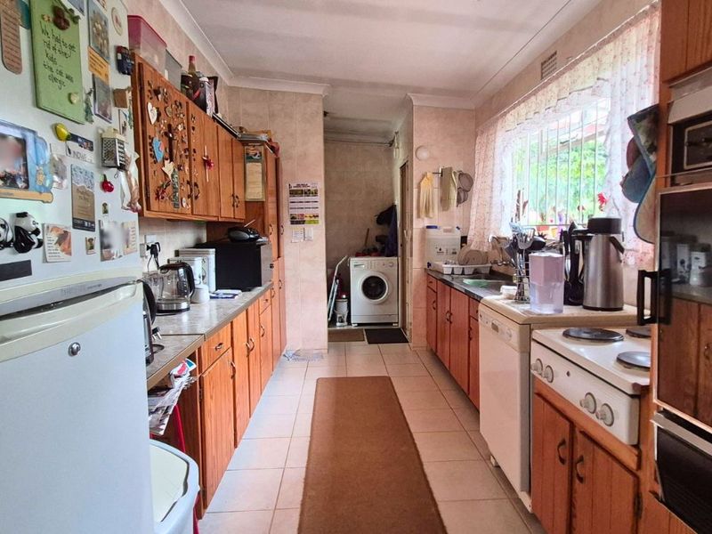 House For Sale in Valhalla - Photo 7