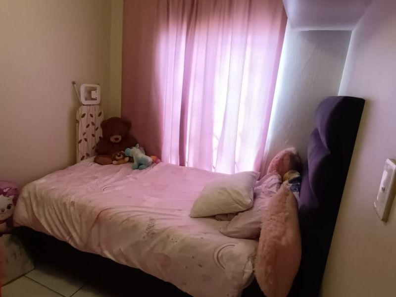 Townhouse For Sale in Soshanguve Ext - Photo 8