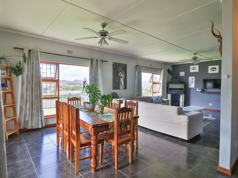 House For Sale in Ashton Central - Photo 2