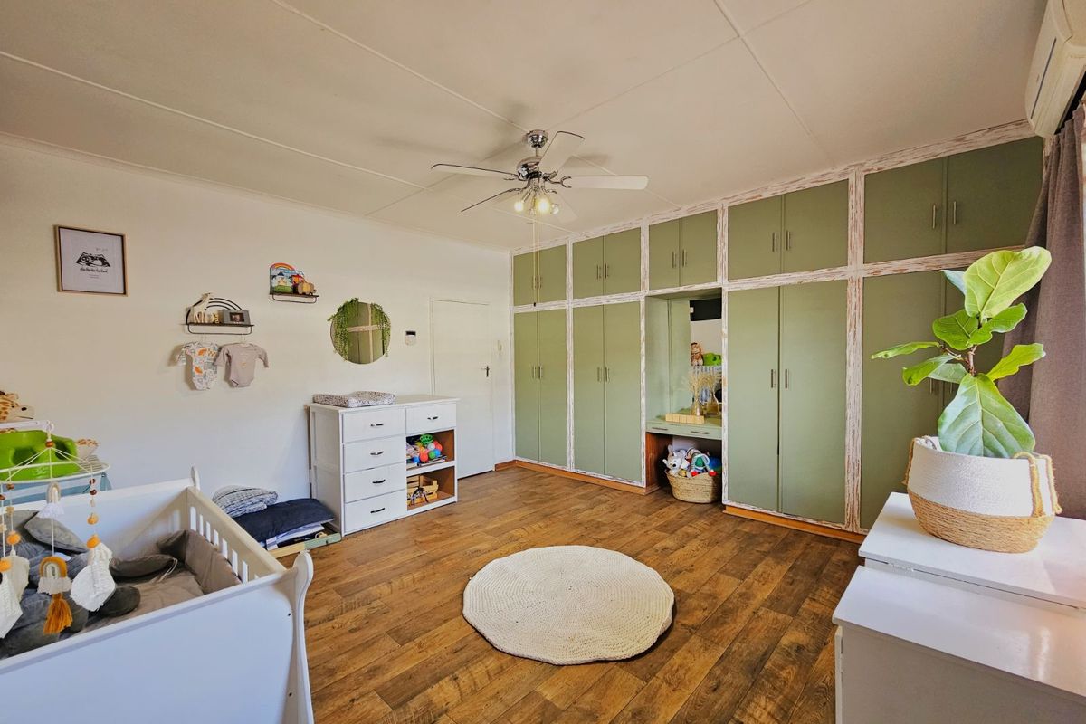 House For Sale in Ashton Central - Photo 3