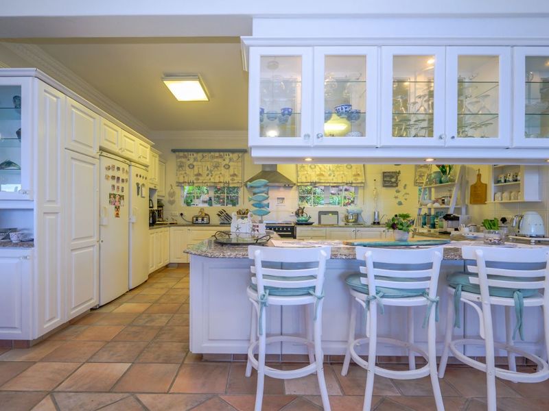 House For Sale in Sheffield Beach - Photo 5