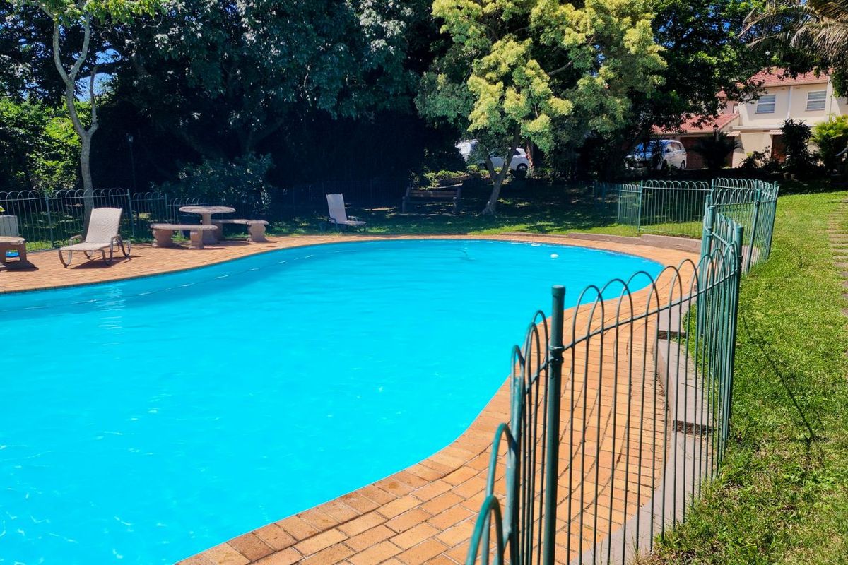 Townhouse For Sale in Umhlanga Central - Photo 2