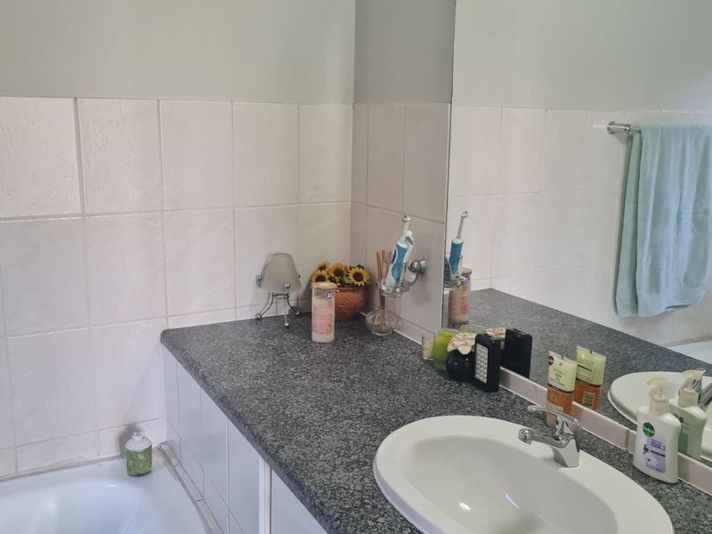 Townhouse For Sale in North Riding AH - Photo 9