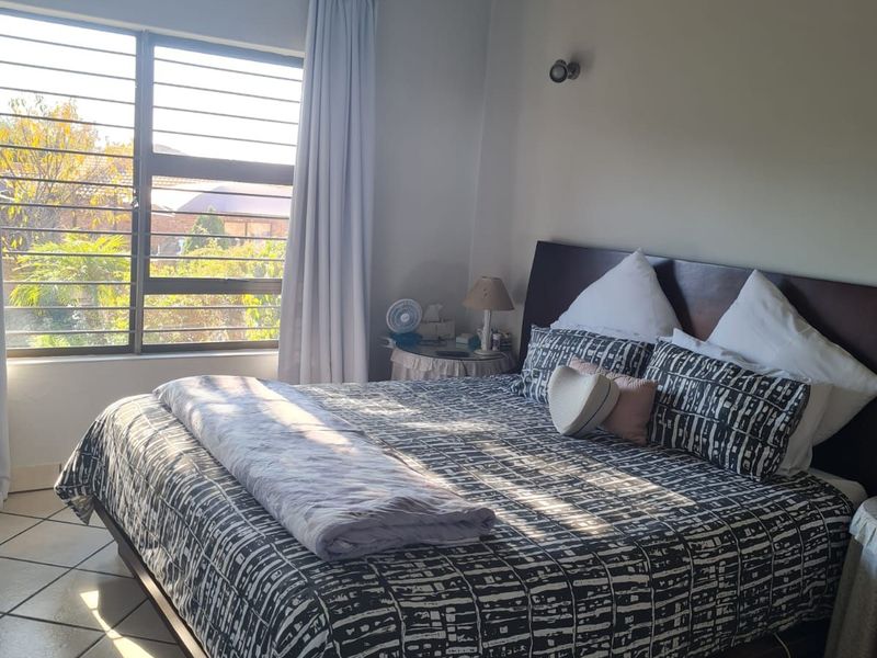 Townhouse For Sale in North Riding AH - Photo 7