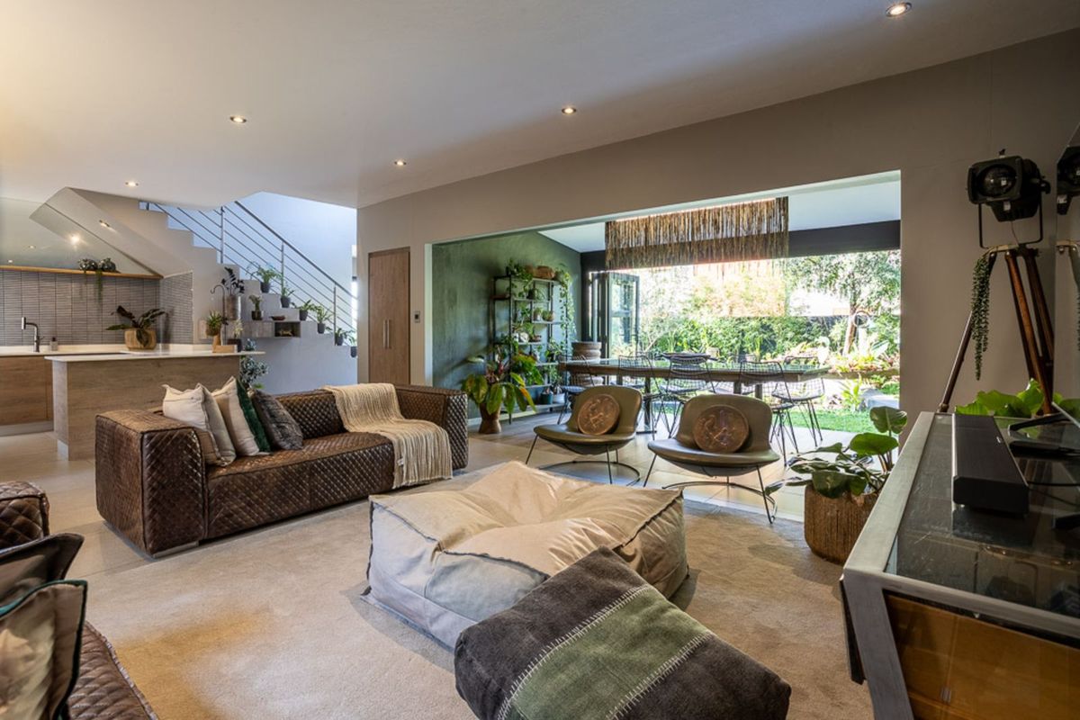 Townhouse For Sale in The Hills Game Reserve Estate - Photo 4