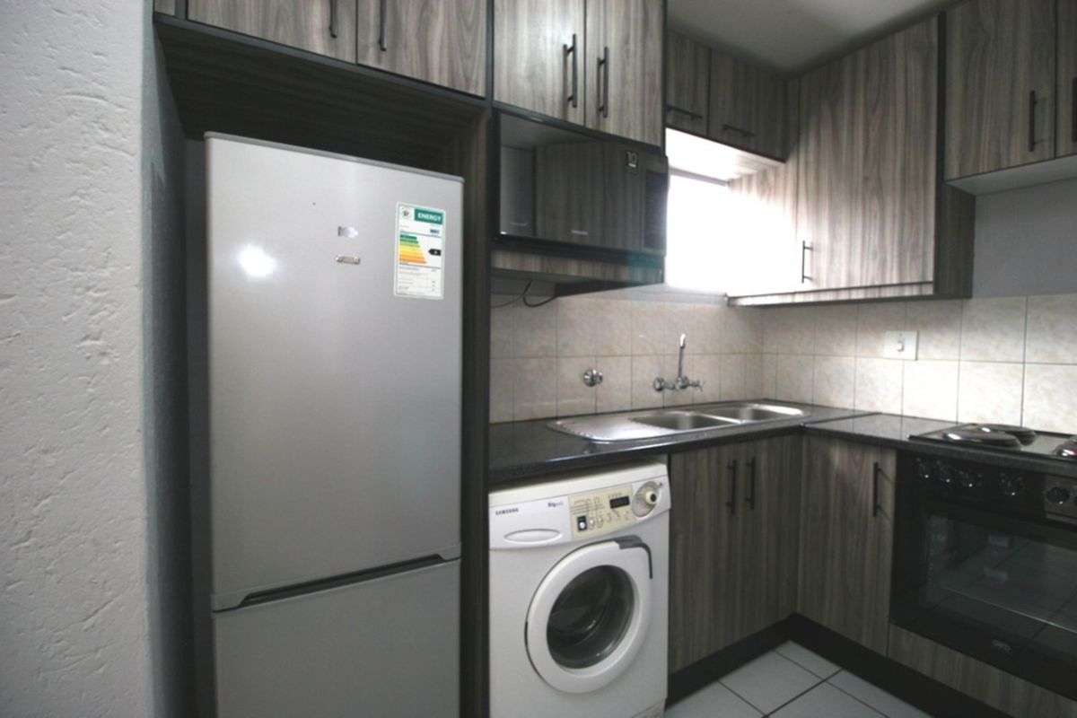Apartment For Sale in Bromhof - Photo 5