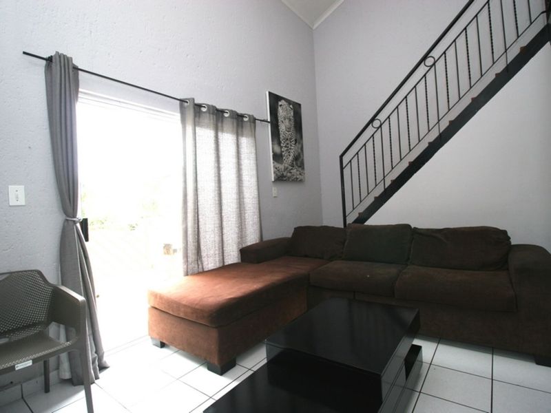 Apartment For Sale in Bromhof - Photo 8
