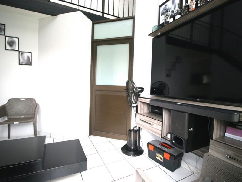 Apartment For Sale in Bromhof - Photo 9