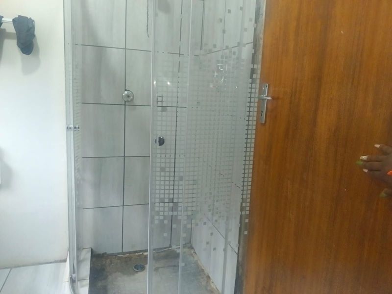 House For Sale in Bester - Photo 10