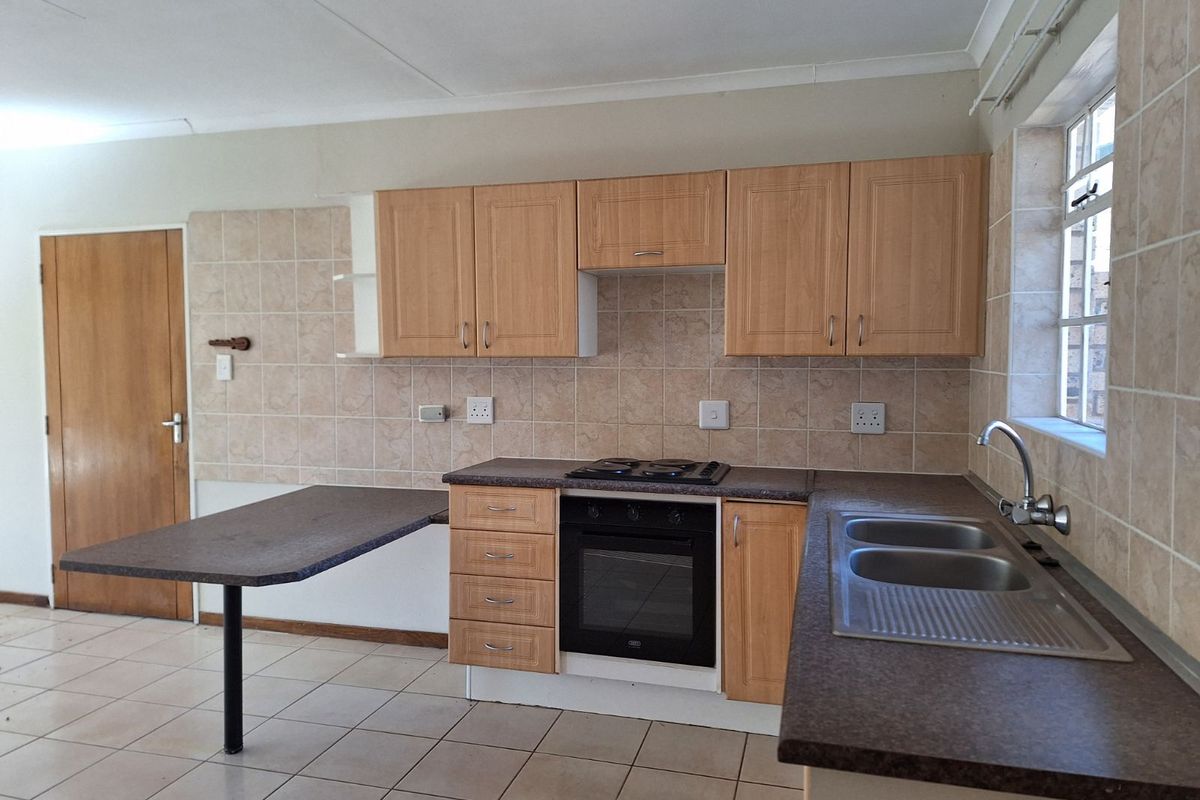 House For Sale in Bela Bela Central - Photo 2