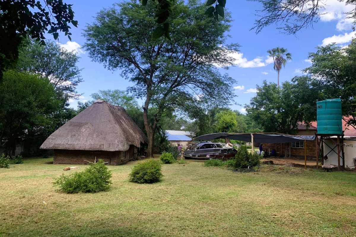 House For Sale in Modimolle Central - Photo 4