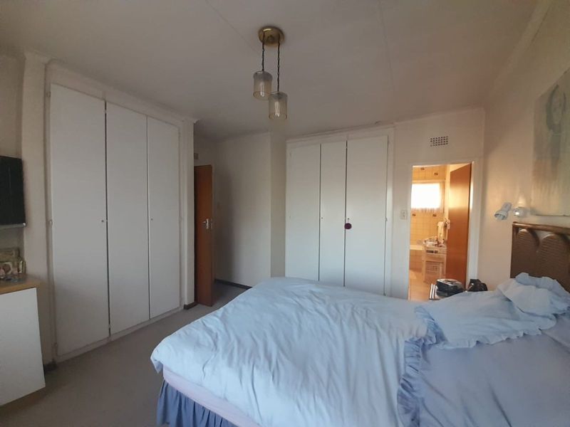 Townhouse For Sale in Corlett Gardens - Photo 4