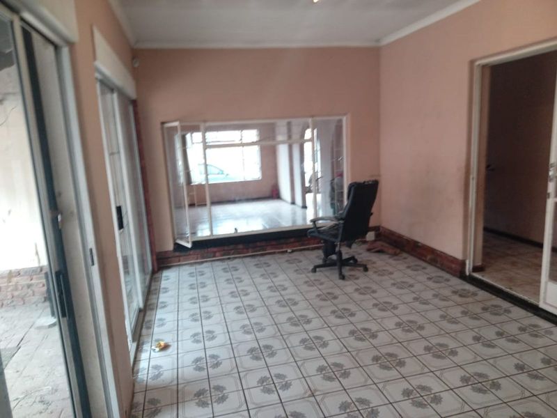 House For Sale in Pretoria West - Photo 8