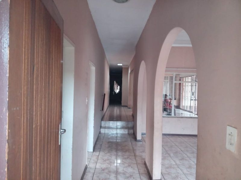 House For Sale in Pretoria West - Photo 2