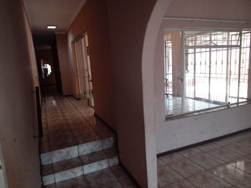 House For Sale in Pretoria West - Photo 5