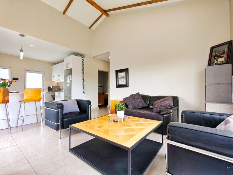 Apartment For Sale in Hartenbos Central - Photo 4