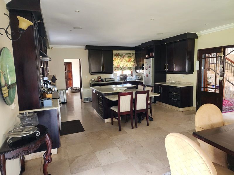 House For Sale in Vaalpark - Photo 4