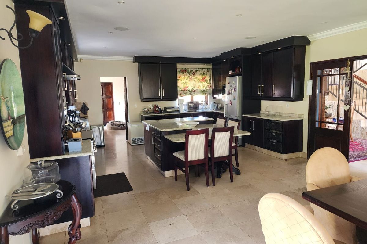 House For Sale in Vaalpark - Photo 4