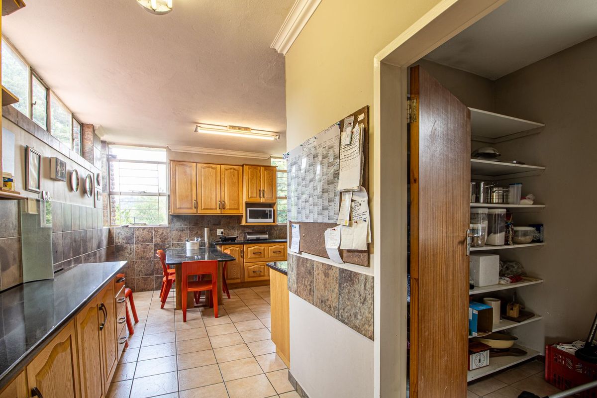 House For Sale in Wingate Park - Photo 4