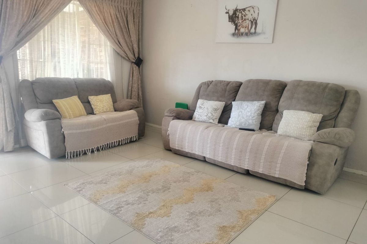 Apartment For Sale in Erand Gardens - Photo 3