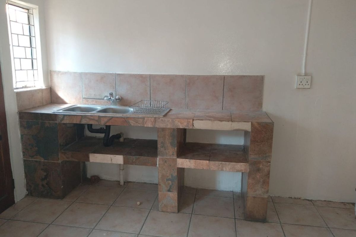 House For Sale in Ermelo Central - Photo 5