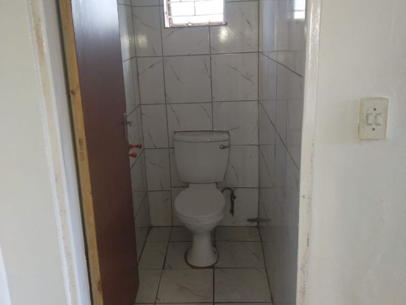 House For Sale in Ermelo Central - Photo 8