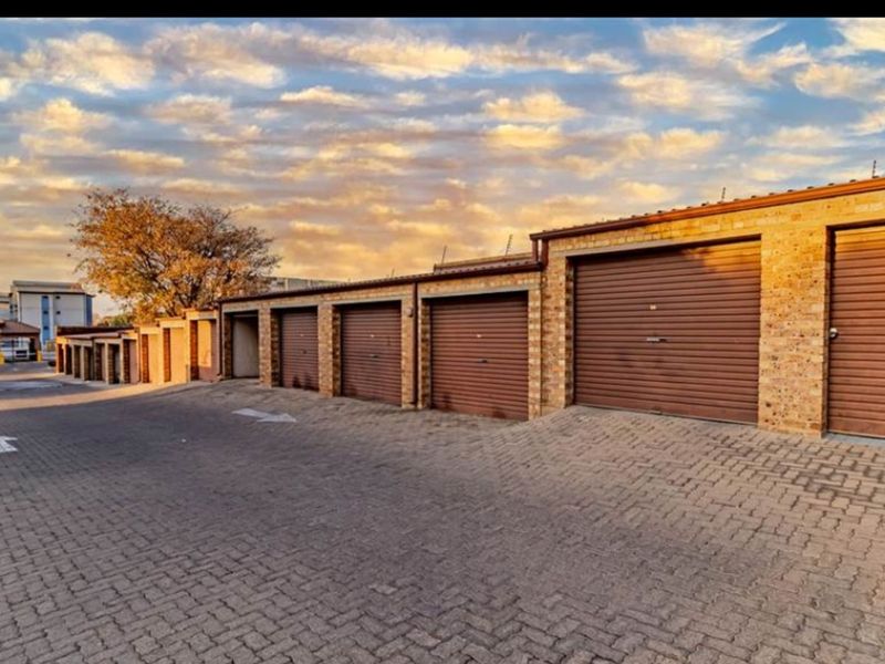 Apartment For Sale in Erand Gardens - Photo 3