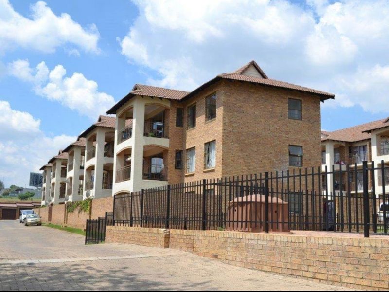 Apartment For Sale in Erand Gardens - Photo 2