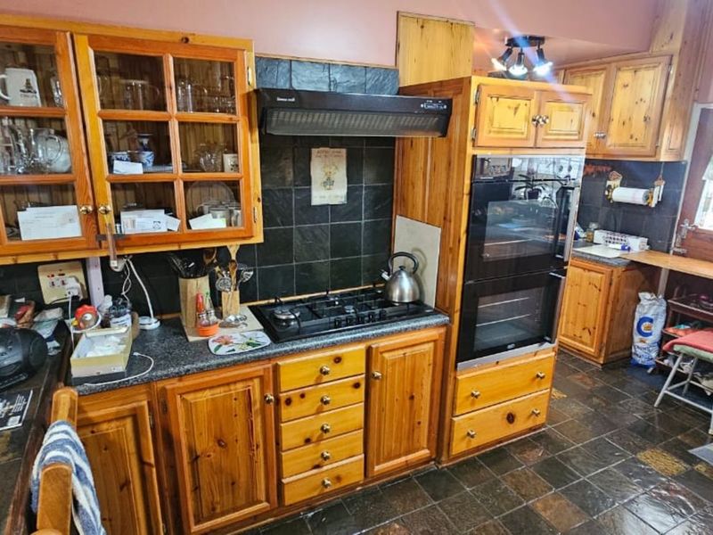 House For Sale in Monument Heights - Photo 8