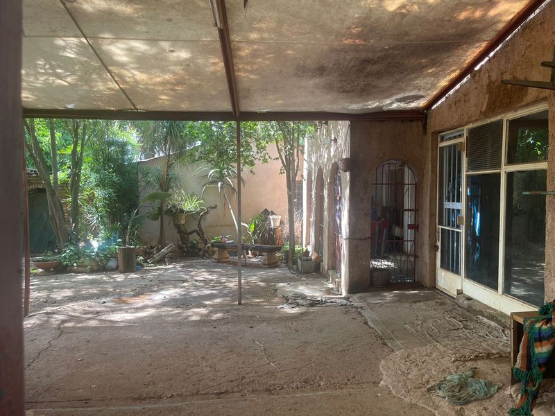 House For Sale in Ivydale AH - Photo 9