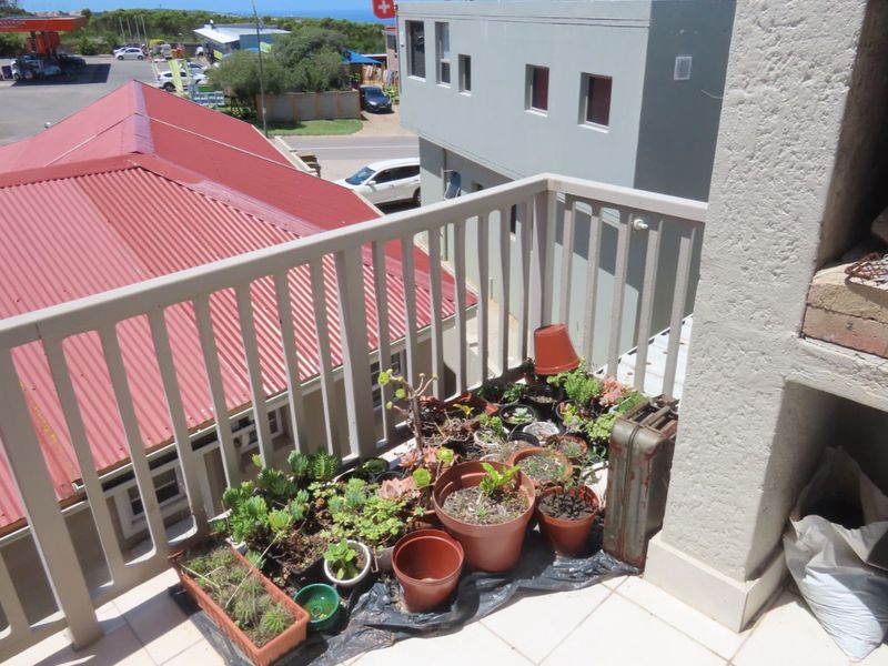 Apartment For Sale in Dana Bay - Photo 8