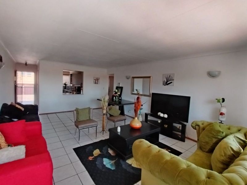 Apartment For Sale in Ferndale - Photo 2