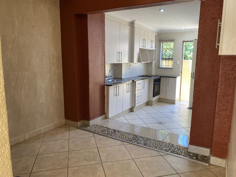 House For Sale in Tlhabane West - Photo 6