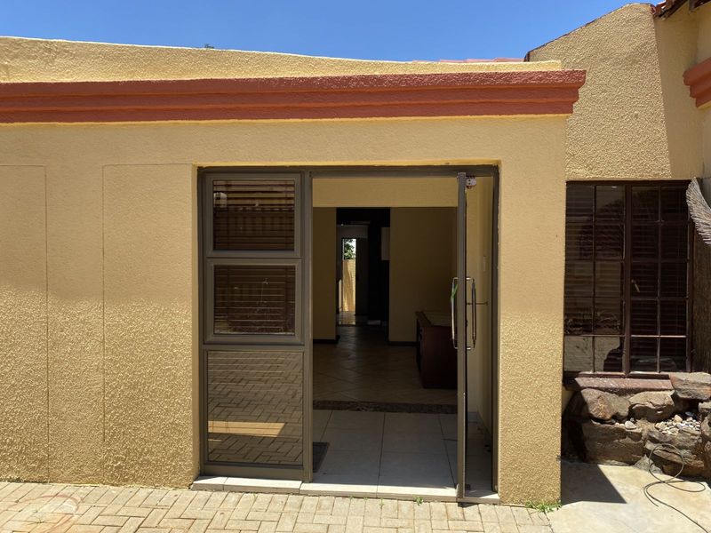 House For Sale in Tlhabane West - Photo 3