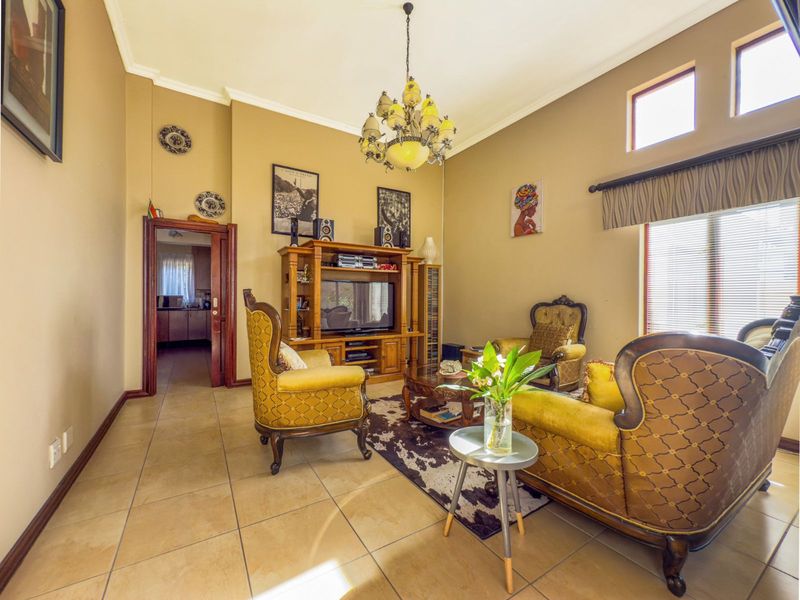 House For Sale in Midstream Estate - Photo 5