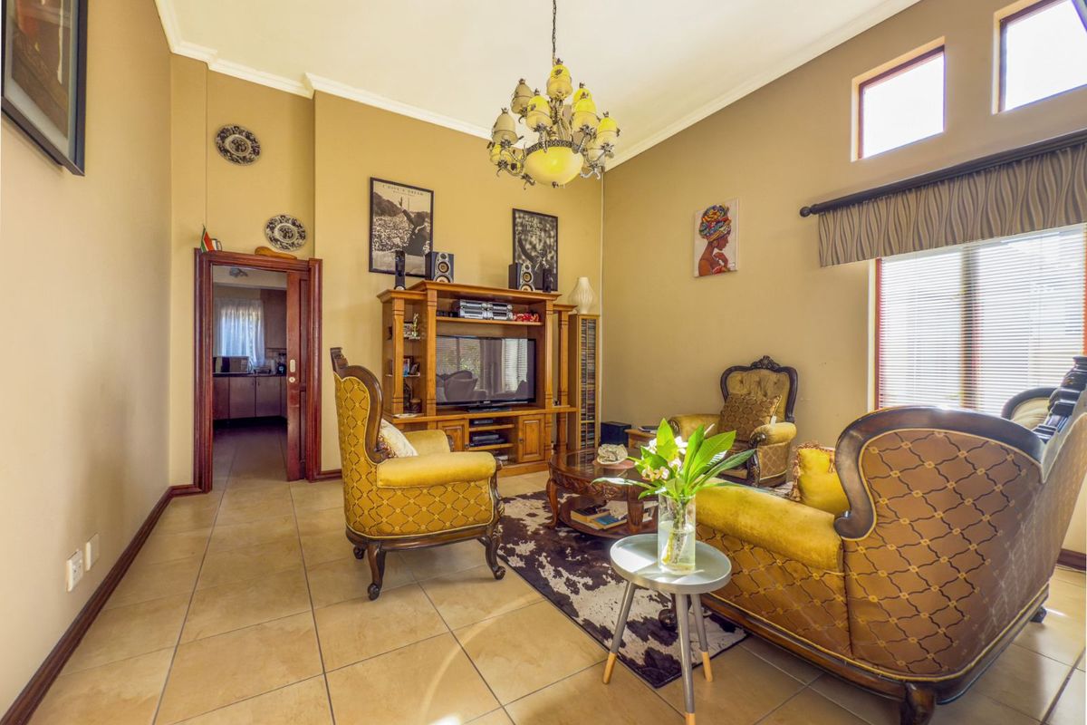 House For Sale in Midstream Estate - Photo 5
