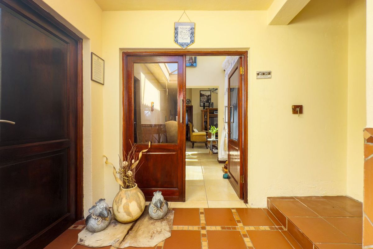 House For Sale in Midstream Estate - Photo 4